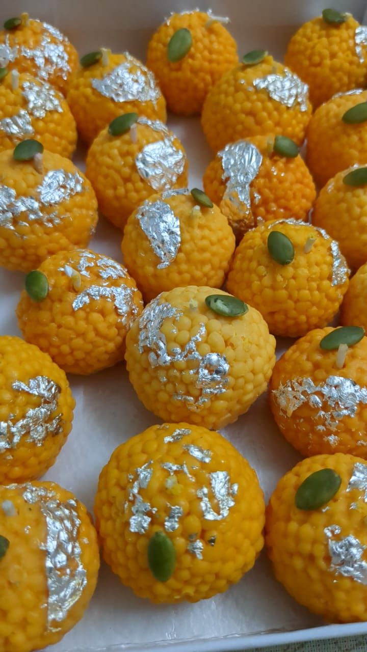 Special Laddoo candle {Pack Of 12}